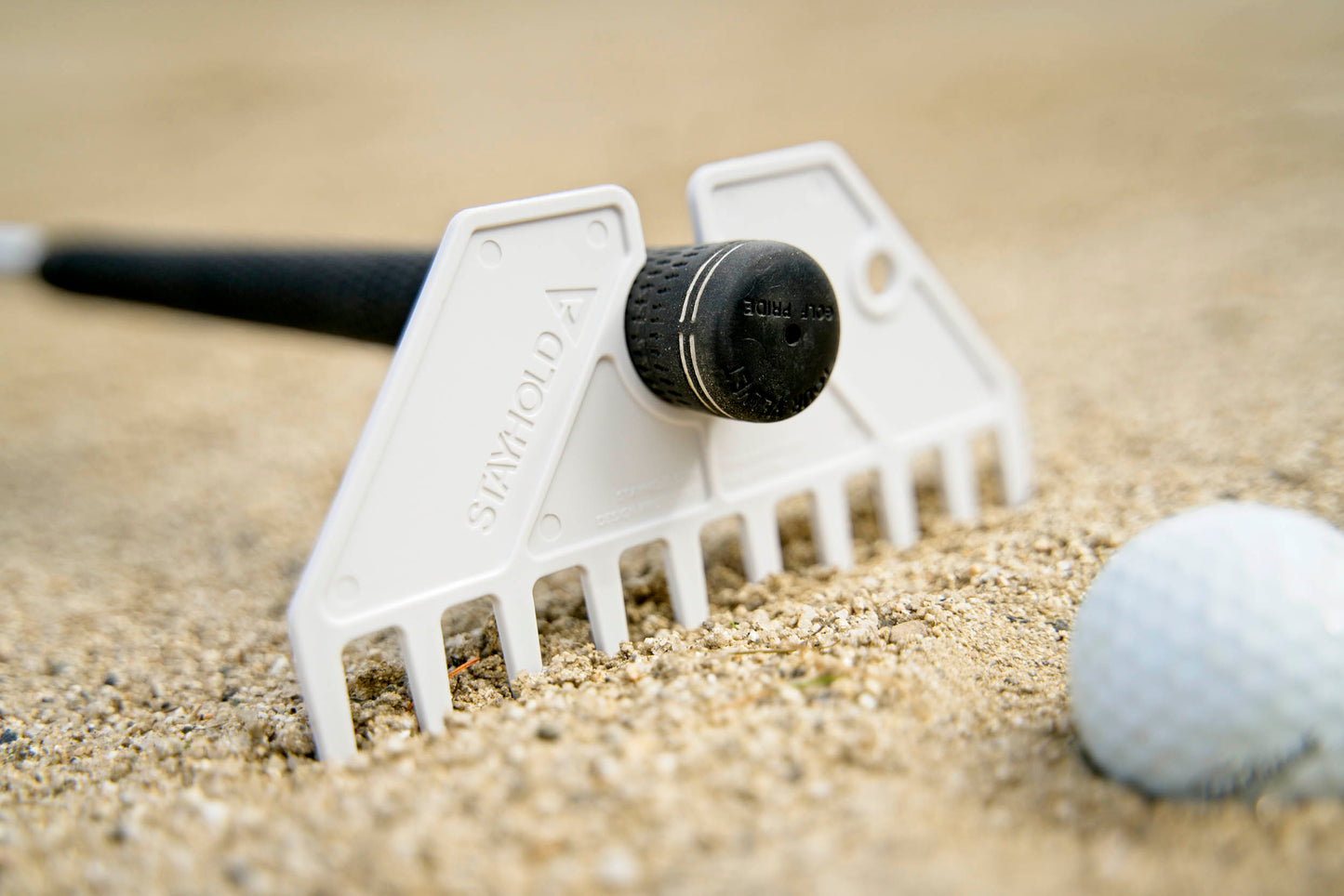 GOLF POCKET BUNKER RAKE