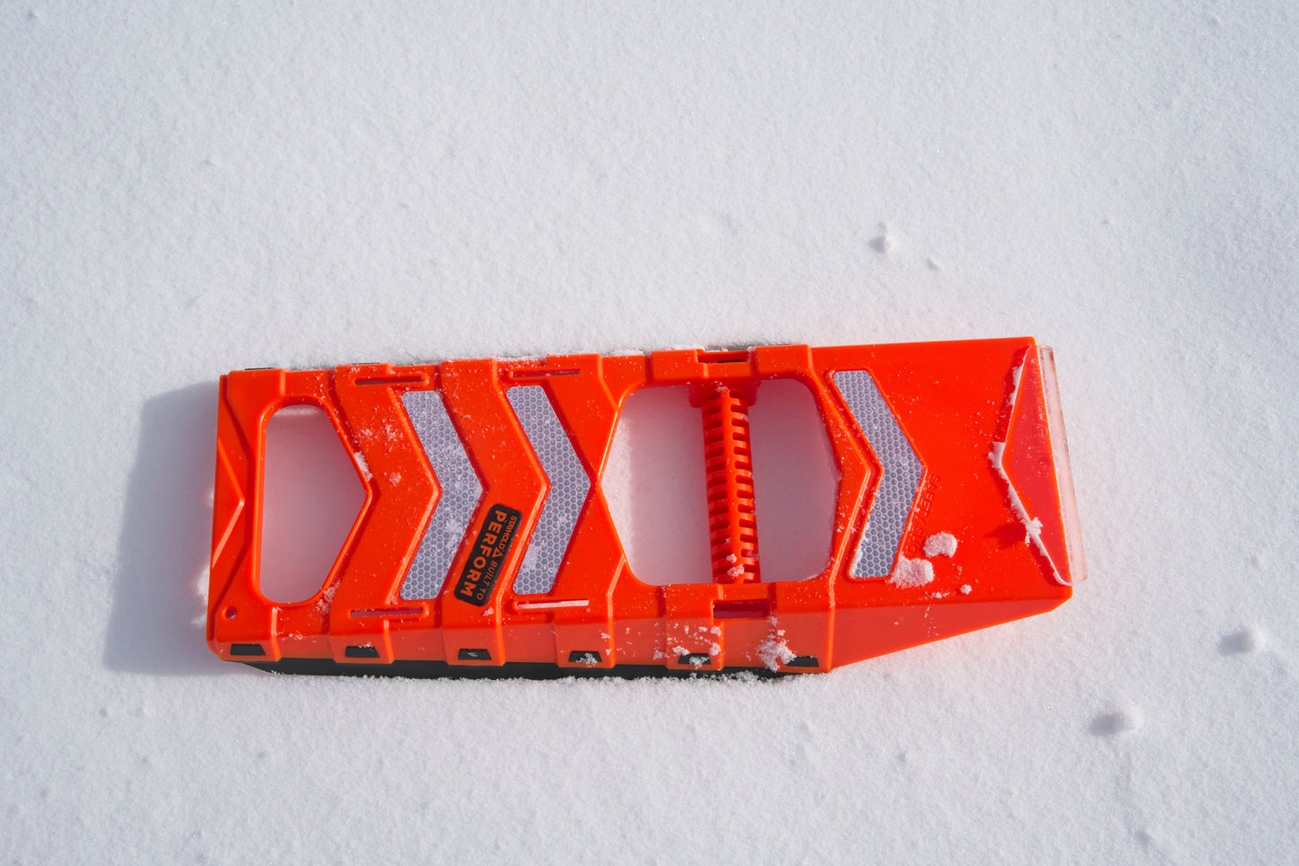 Stayhold Compact Safety Shovel o n snow